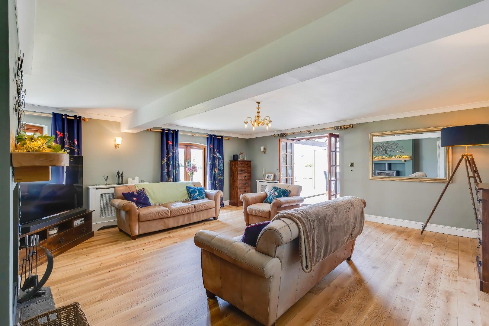 Ty Broc, Parc Farm, St. Donat's, Nr Llantwit Major, Vale of Glamorgan, CF61 1AG